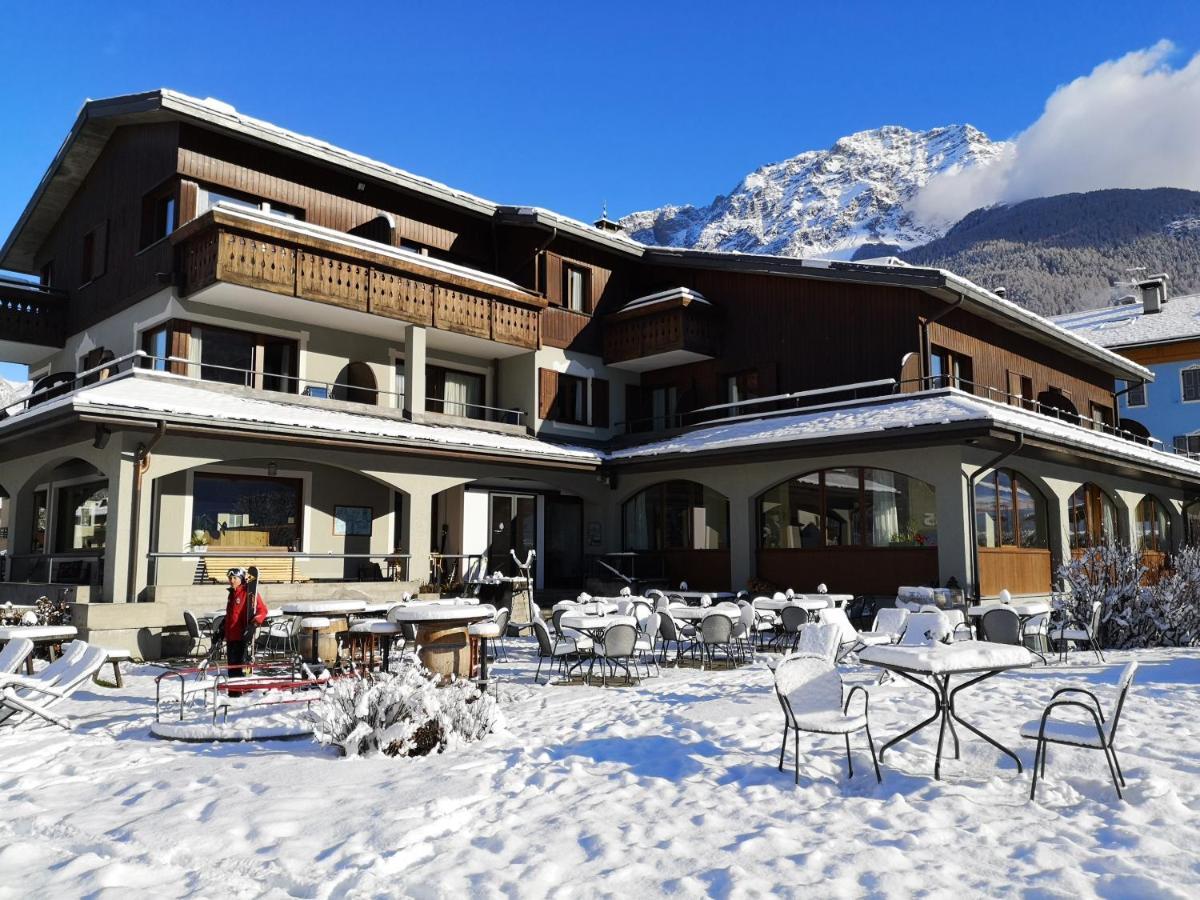 Hotel Nevada Bormio Exterior foto